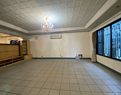 竹北租屋。水瀧重劃區。整棟大別墅1-3樓出租 - Image 9