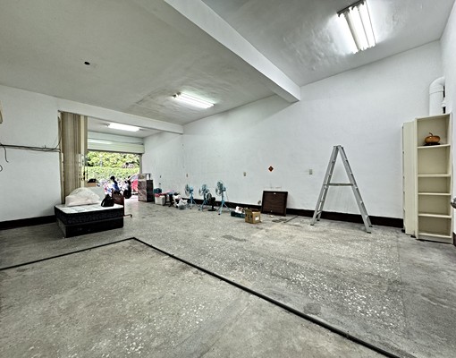 妞~可營登可報稅天然瓦斯完美辦公室倉庫 - Image 1