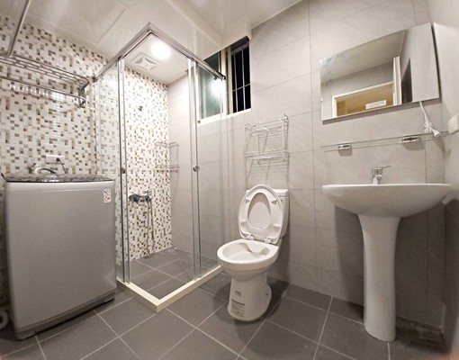 頂溪捷運~真美公寓兩房 - Image 4