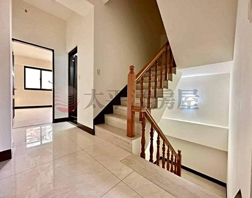 租-員林市員大路輕屋齡透天 - Image 6