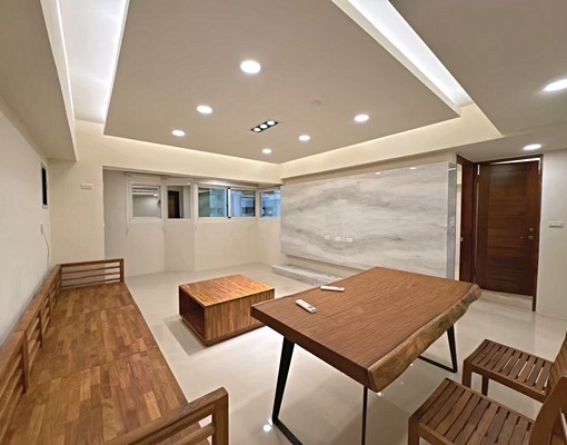 ⭐️潭子勝利商圈學區⭐️質感裝潢三房💫 - Image 1