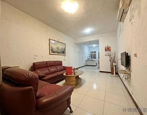 可寵可拜拜🌱安南區靜巷內3房透天🌱客廳牆面會粉刷 - Image 2