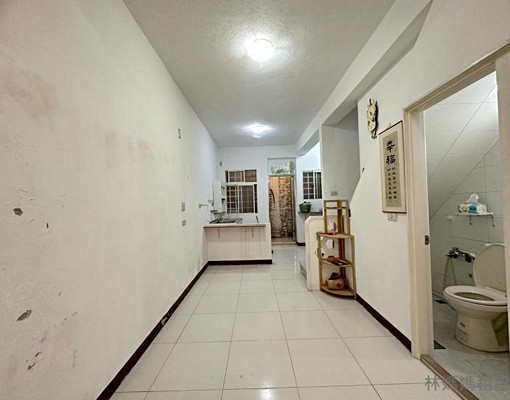 可寵可拜拜🌱安南區靜巷內3房透天🌱客廳牆面會粉刷 - Image 3