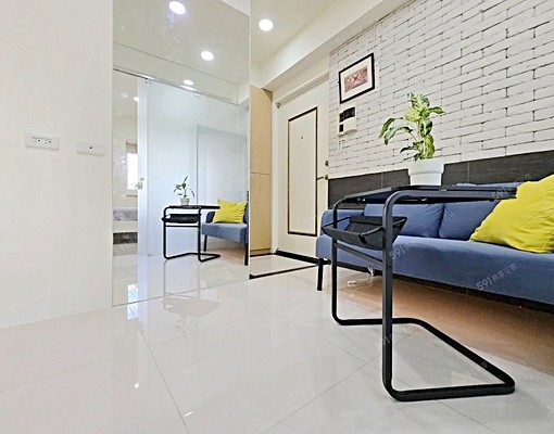 大安市民電梯2房/家具家電全/採光佳/報稅租補可討論/可寵物 - Image 2