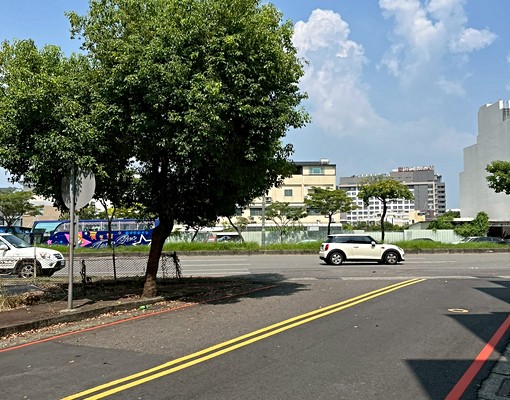 店鋪出租｜西平路正心中學旁一樓臨路店面 - Image 4