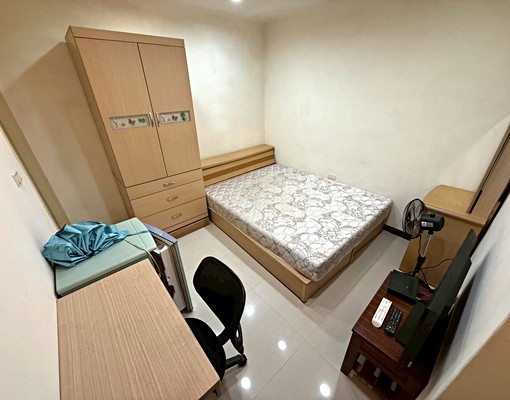 亞東醫院❣️便宜小資首選/傢俱齊全格局方正/生活機能佳 - Image 1