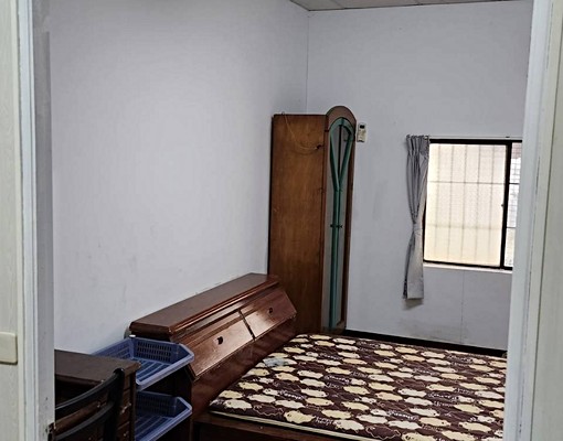 麻豆監理站後農舍，停車固定又方便 - Image 2