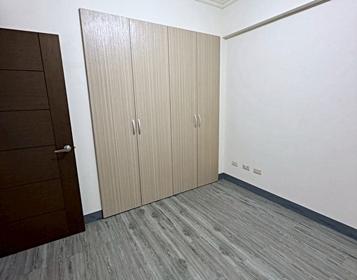 近香山交流道社區式透天 - Image 2