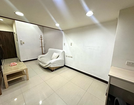 七張🏠獨立門戶採光通風/洗脫烘可開伙/包裹垃圾代收/機能強 - Image 5