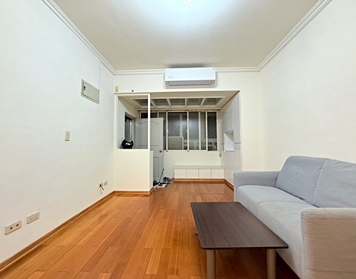 頂溪🚄寵物友善🐶可租補🌟衛浴開窗獨洗曬💦免爬高收納多 - Image 1