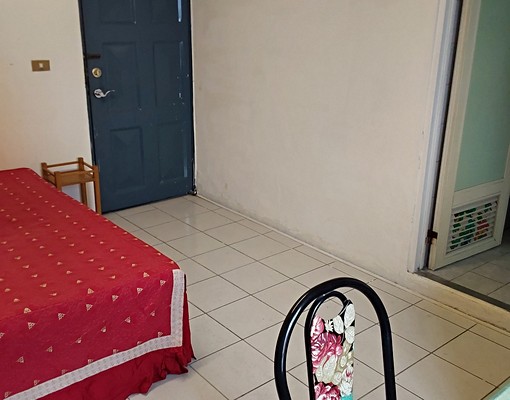 北區電梯套房I臨綠園道✅格局方正✅衛浴開窗✅第四台機上盒 - Image 3