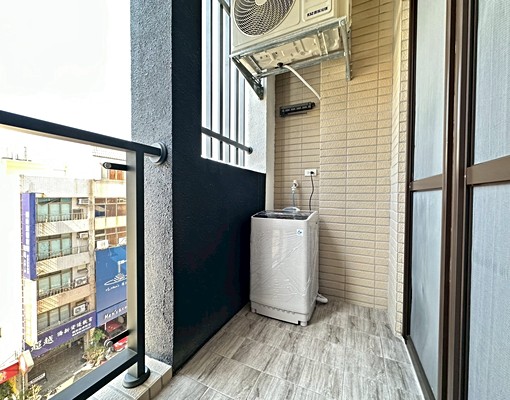 學府商圈~全新高質感套房/可租補 - Image 14