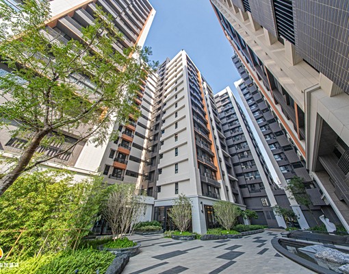 【富富🉐️正】｜城揚綠廳院｜高樓輕裝潢三房車位 - Image 3