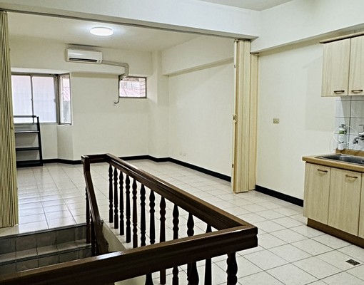 ✨【西屯稀有雙層開放空間｜近中科、澄清醫院】辦公/工作室首選 - Image 5