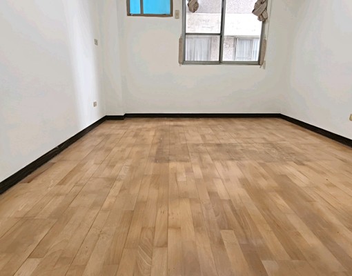 北平黃昏市場電梯大三房可租補 - Image 5