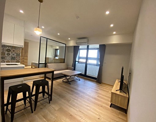 屋主自租巨城明亮住家可報稅租補 - Image 1