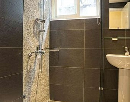 華新街🤗雙租補優質兩房🤗高級裝潢家具電🤗獨洗獨立陽台 - Image 10