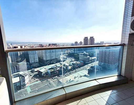 五星飯店套房社區@捷運@中山醫生活圈 - Image 1