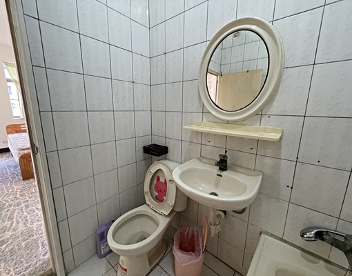 民治興達港市場透天3樓採光2房一樓可停車近17縣國小📞愛窩 - 591租屋網 - Image 5