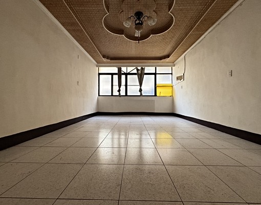 近後驛捷運站正街四層樓騎樓透天/可寵/需公證 - Image 8