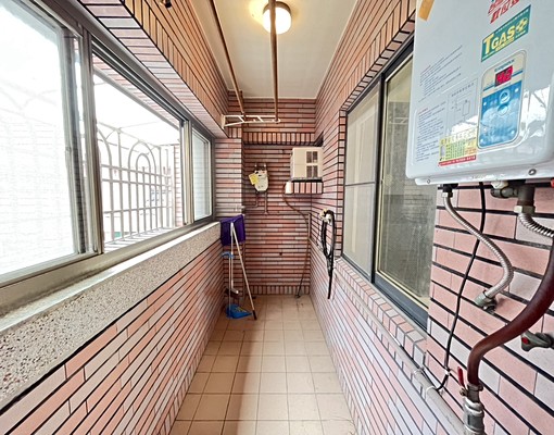 (租)近文藻外語/河堤國小河濱綠園三房(含管含車位) - Image 11