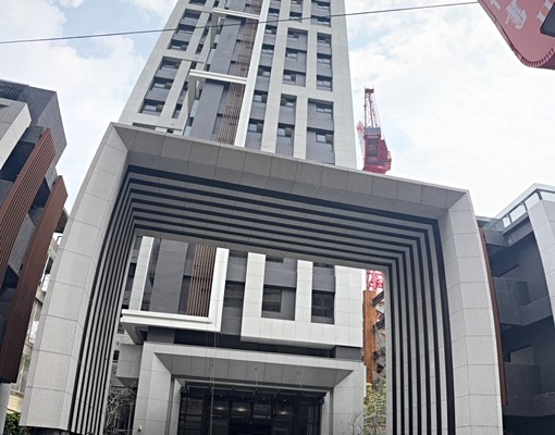 新大樓漢皇盛世社區車位可另租 - Image 12