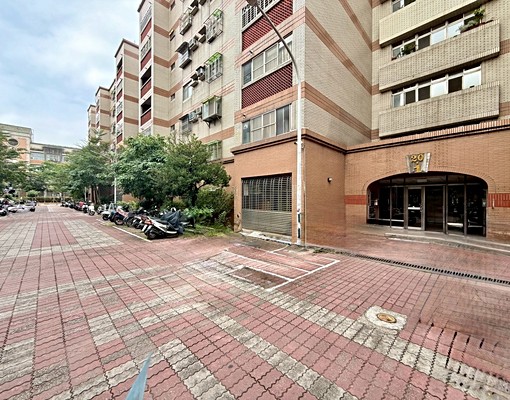 鳳山中崙社區明亮3房1樓店住 - Image 10