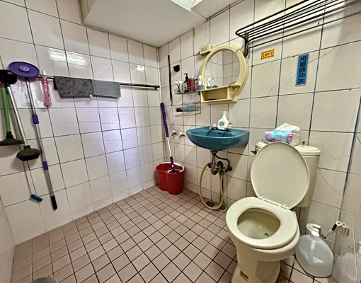 郁飯糰🍙推｜北屯正環中東路低總價一樓顯眼店面住家可營登 - Image 12