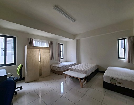 綠景莊園社區 - Image 1