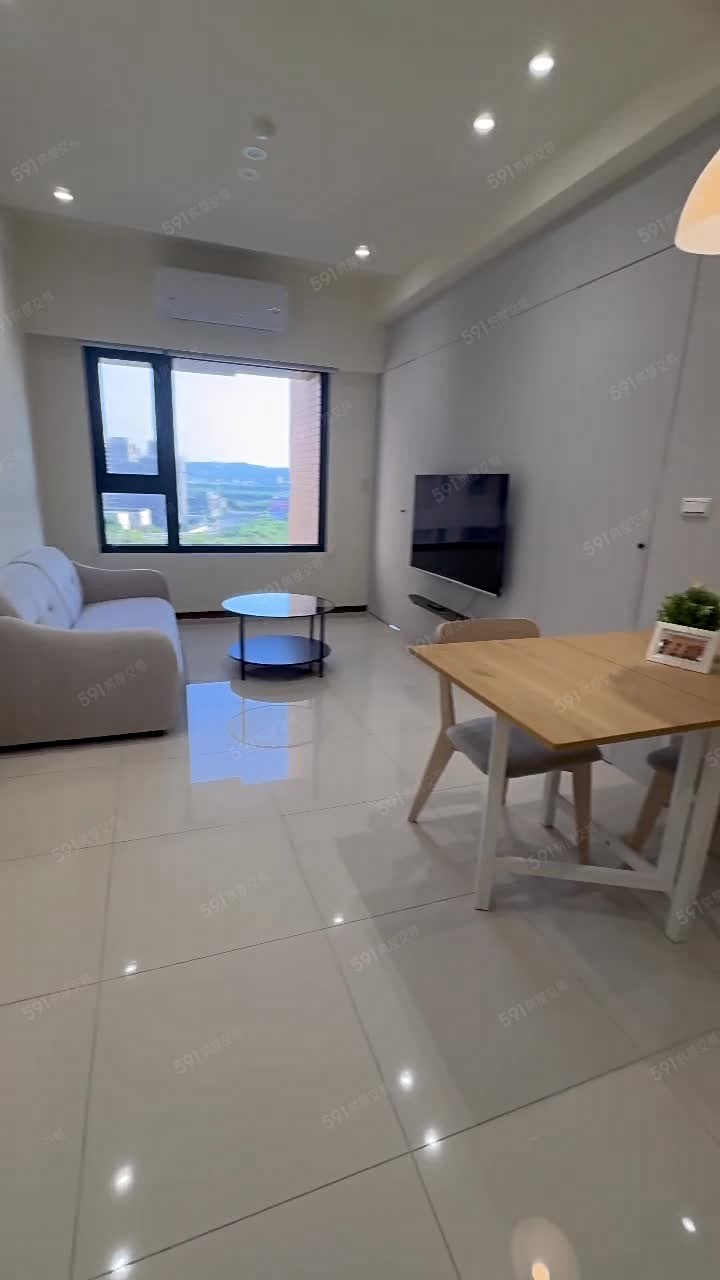 高鐵特區中高樓2+1房平車可租補 - Image 1