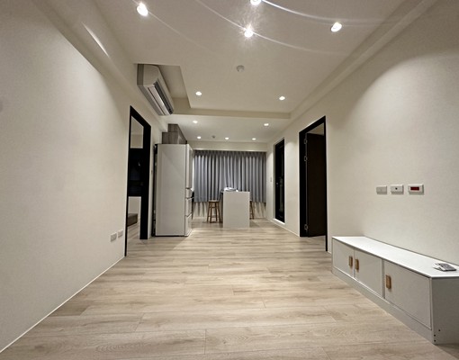 花園帝寶3房平車華廈 - Image 1