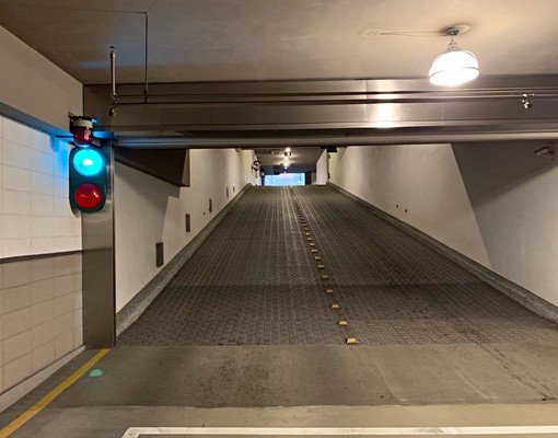 龍江路元大花廣休旅大車位 - Image 6