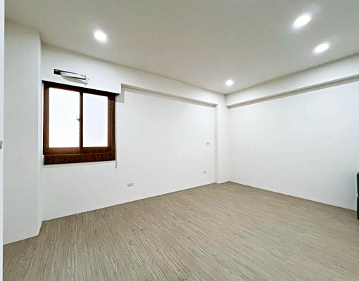 自由市場電梯透天分層出租樹海2房 - Image 8