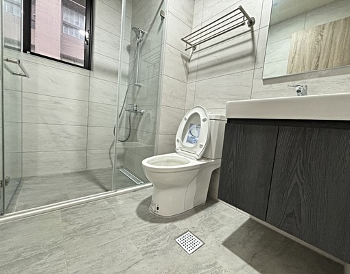 (瀚瀚大俠大推)出租青埔優質四房車(勇敢出價) - Image 8