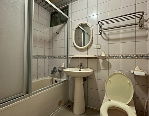 崇大新城3房平車大樓 - Image 7