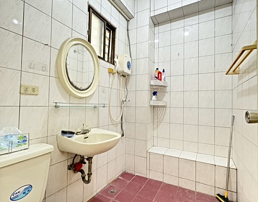 電梯大空間|自住或工作室皆可|可租補|可寵 - Image 8