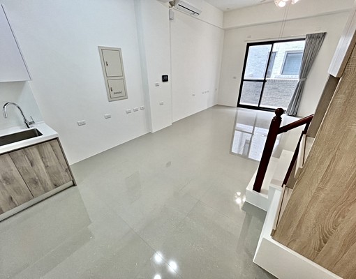 可租補✨整棟出租1F~5F✨門口可停汽機車✨ - Image 6