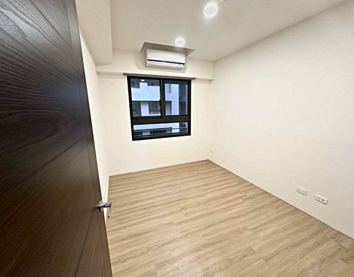 全新未入住3房含平面車位可租補超划算 - Image 11