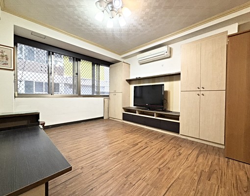 可寵貓狗"3房+汽車位😍可租補戶籍✅近惠文國小/ikea - Image 3