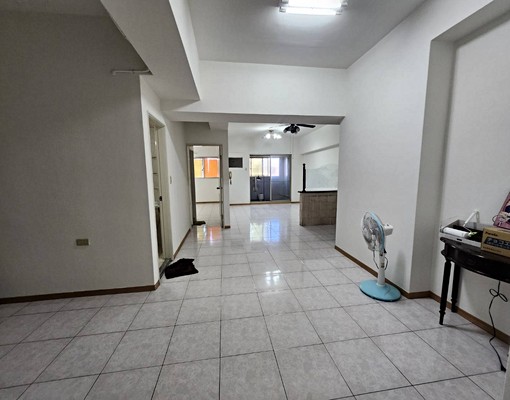 高雄醫學院★熱河商圈★都市景觀美三房 - Image 4