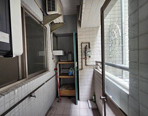 高雄醫學院★熱河商圈★都市景觀美三房 - Image 9