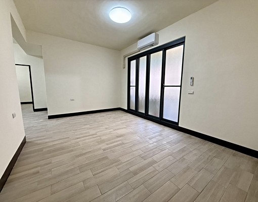 近二聖輕軌站★瑞隆商圈公寓二樓(可租補.可寵物) - Image 2