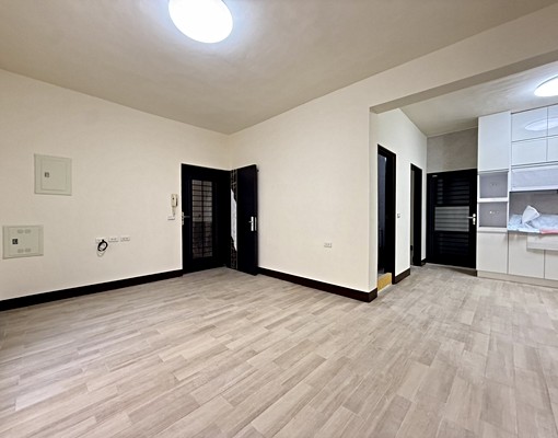 近二聖輕軌站★瑞隆商圈公寓二樓(可租補.可寵物) - Image 4