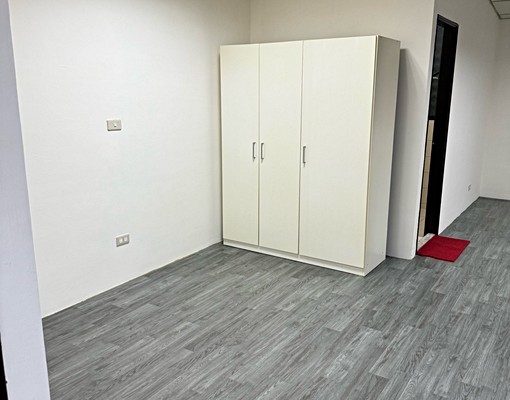 南港路二段物超所值交通便利吉屋出租 - Image 4