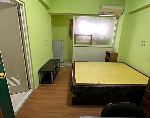 可租補走路一分鐘到榮總東海大學🌟台水電多間套房 - Image 1