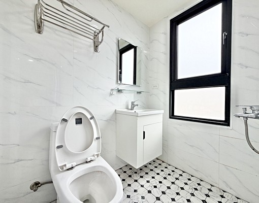 環遊了整個星系✨全新完工大面採光✨陽台獨洗專屬機車位 - Image 8