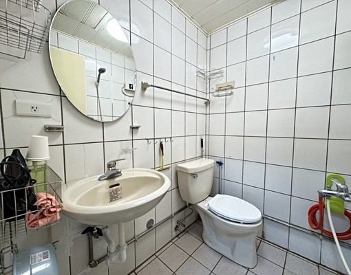 ✅秒殺租件~近大業國中|採光.獨立電梯大套房 - Image 9