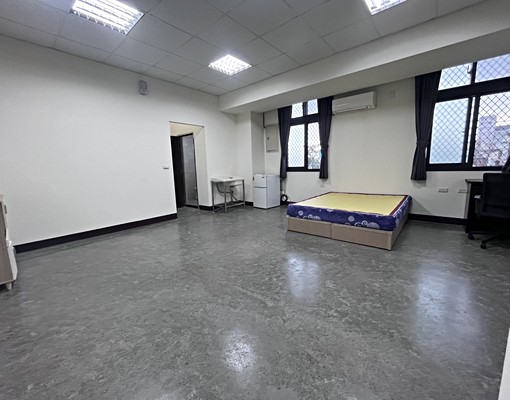 葫蘆墩國小♡豐原電梯套房♡可愛貓咪♡可租補♡舒適大空間採光佳 - Image 3