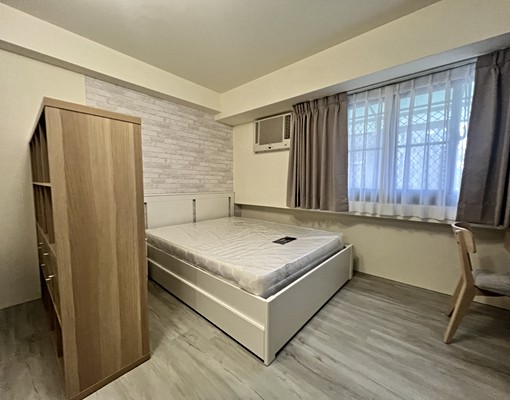 文信巨蛋商圈電梯採光獨立套房可雙租補近巨蛋瑞豐凹子底📞愛窩 - Image 3