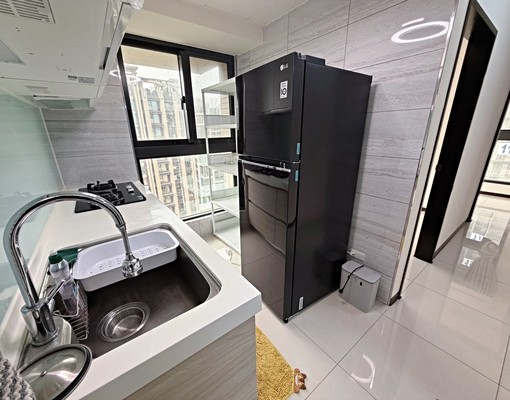 【學士花園】→採光好三房，含車管，可租補 - Image 4